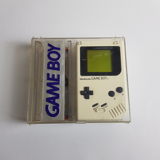 Nintendo Game Boy, kézi videojáték-konzol.
