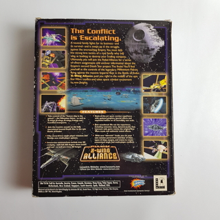 Star Wars: X-Wing Alliance űrharci szimulátor szoftver.