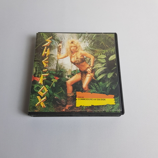 She-Fox videojáték, klasszikus stílusú füles műanyag dobozban.